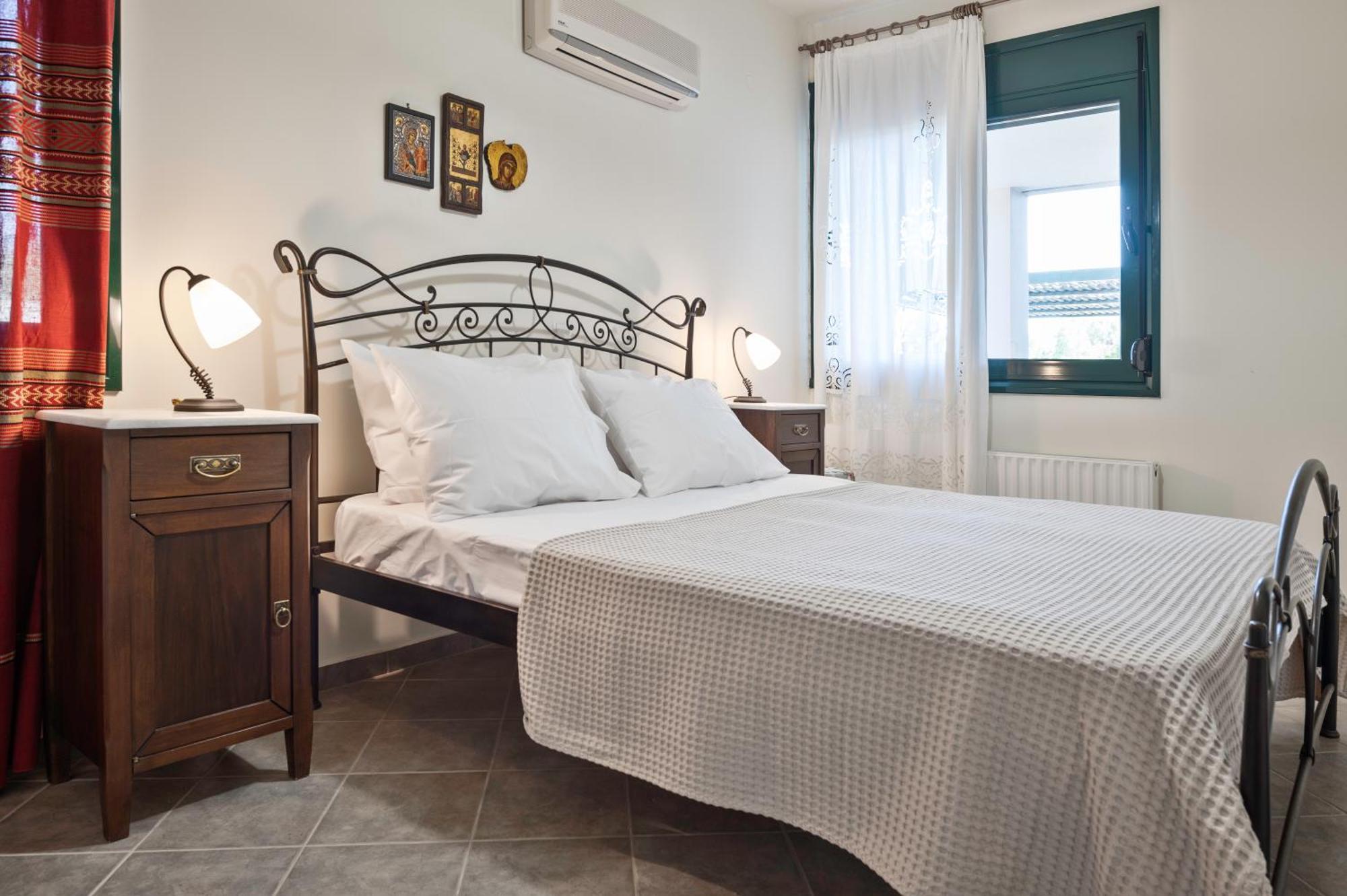 Marisia Apartment Keratokambos Bagian luar foto